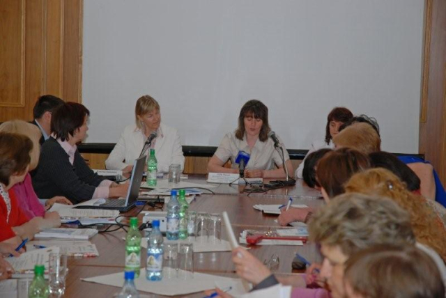 Conference “Promoting gender equality & demographic policies through improved data management” (May 19, 2009)