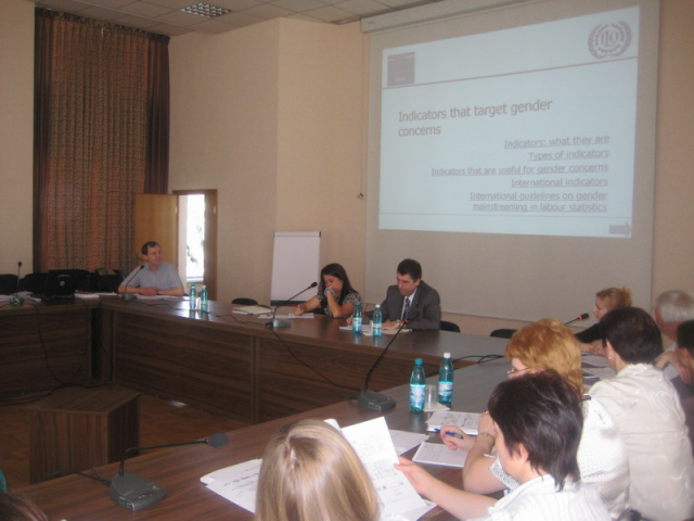 Seminarul "Utilizarea indicatorilor de dezvoltare sensibili la dimensiunea de gen" (BNS, 27 mai 2009)